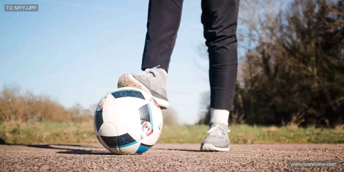 高清直播，零时差直击赛场，让你身临其境📱⏯️